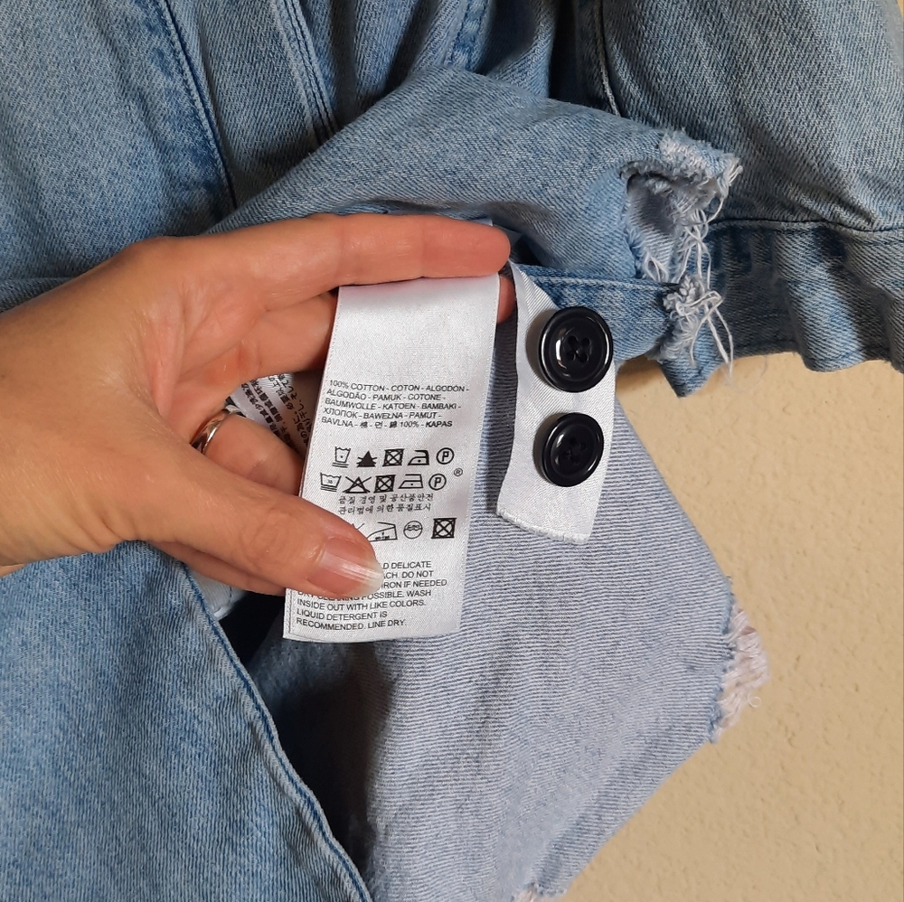 Levis Long Denim Shirt Jacket Shacket Capsule Minimalist Cowgirl - Picture 6 of 7